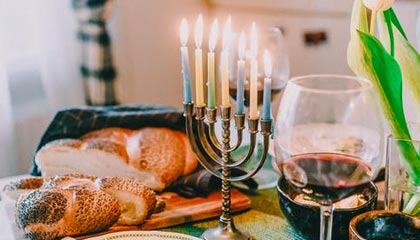 爱游戏下载_ 新兴电竞市场的开发：机遇与挑战并存，爱游戏电竞,爱游戏电竞官网