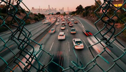 爱游戏下载_ 未来的电竞场馆：沉浸式体验将成主流，爱玩电竞