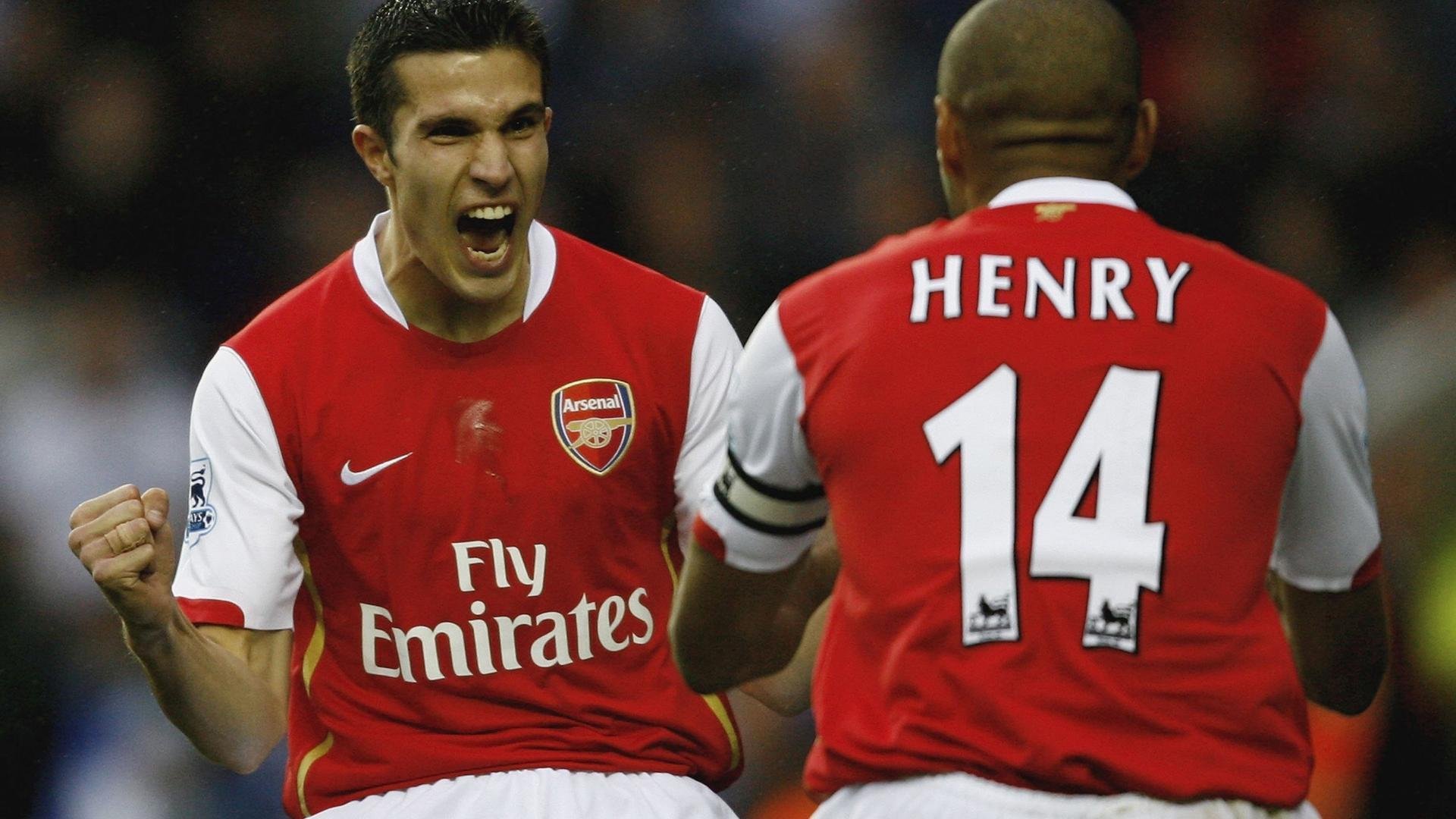 “意甲联赛精彩不断，年轻球员闪耀赛场”，意甲联赛球星