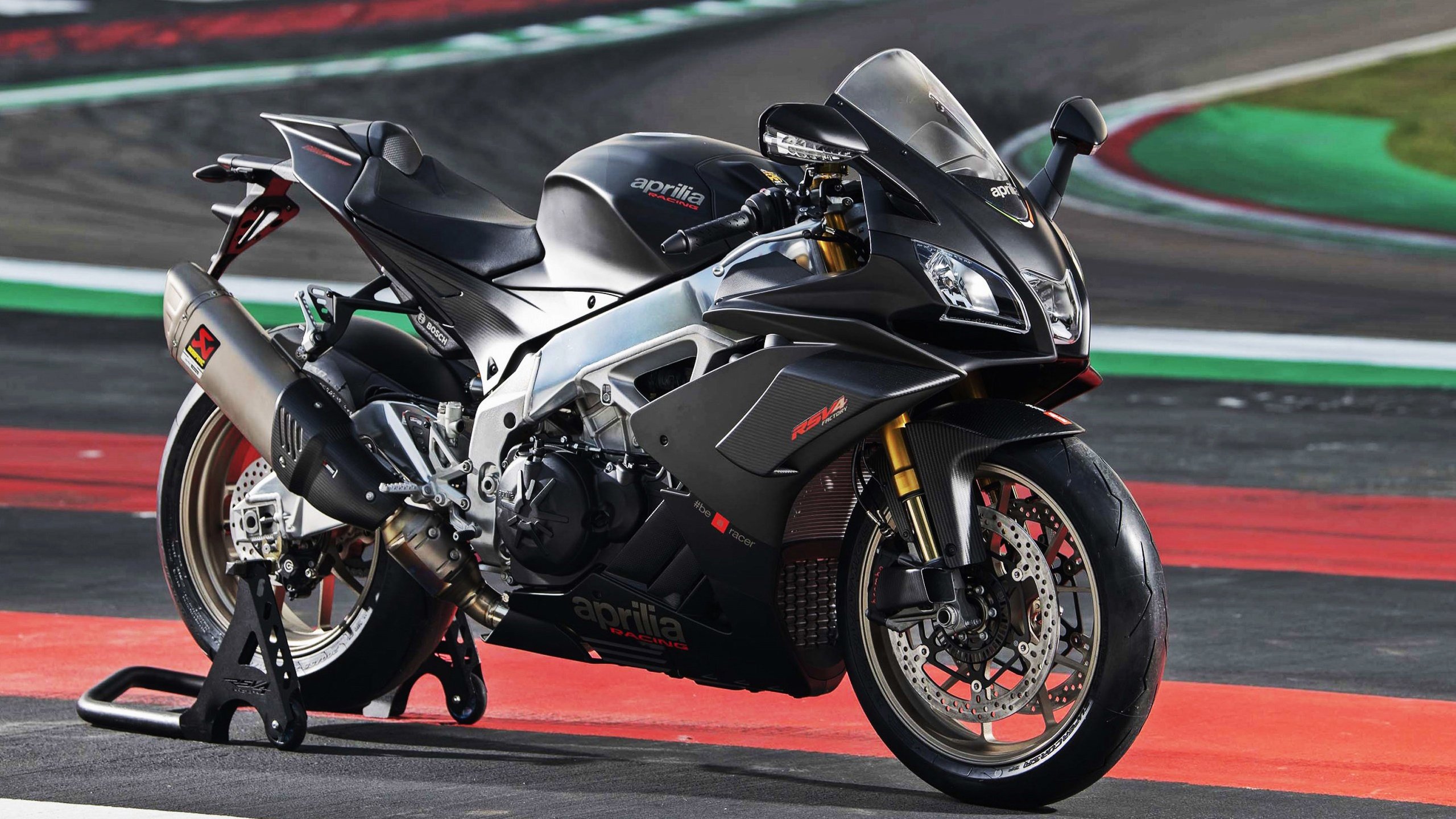 巴西举办篮球青少年培训营,巴西篮协